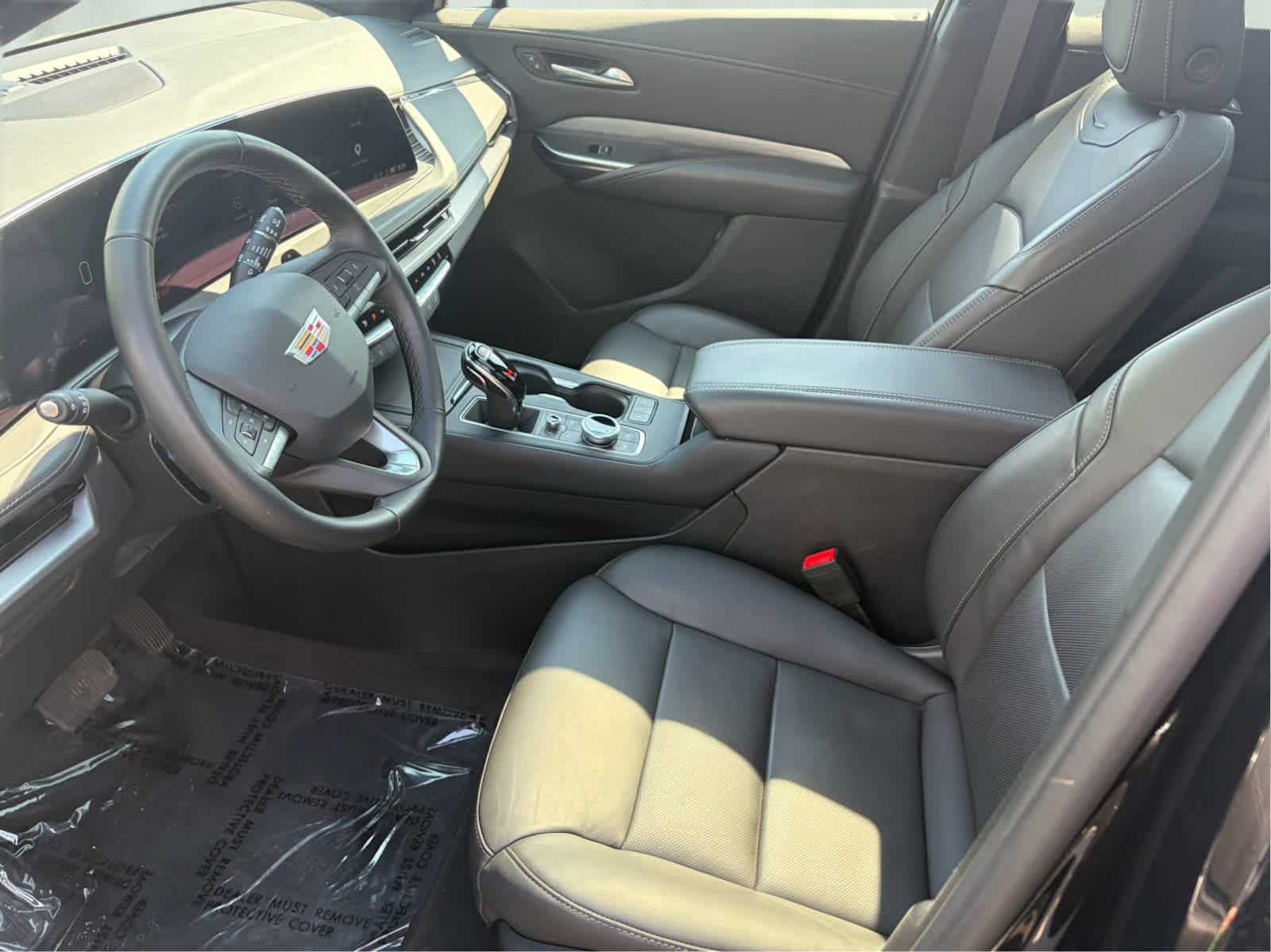 Used 2025 Cadillac XT4 Premium Luxury AWD/4WD image 9