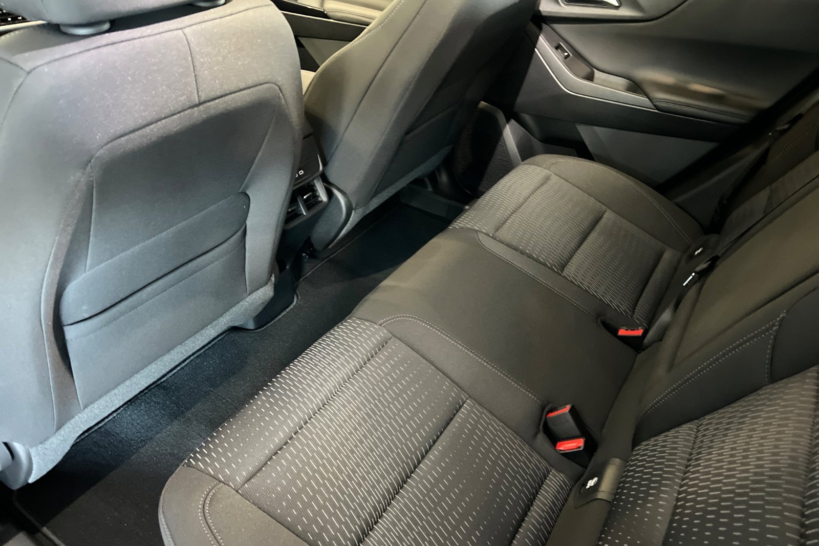 New 2026 Chevrolet Equinox LT image 12
