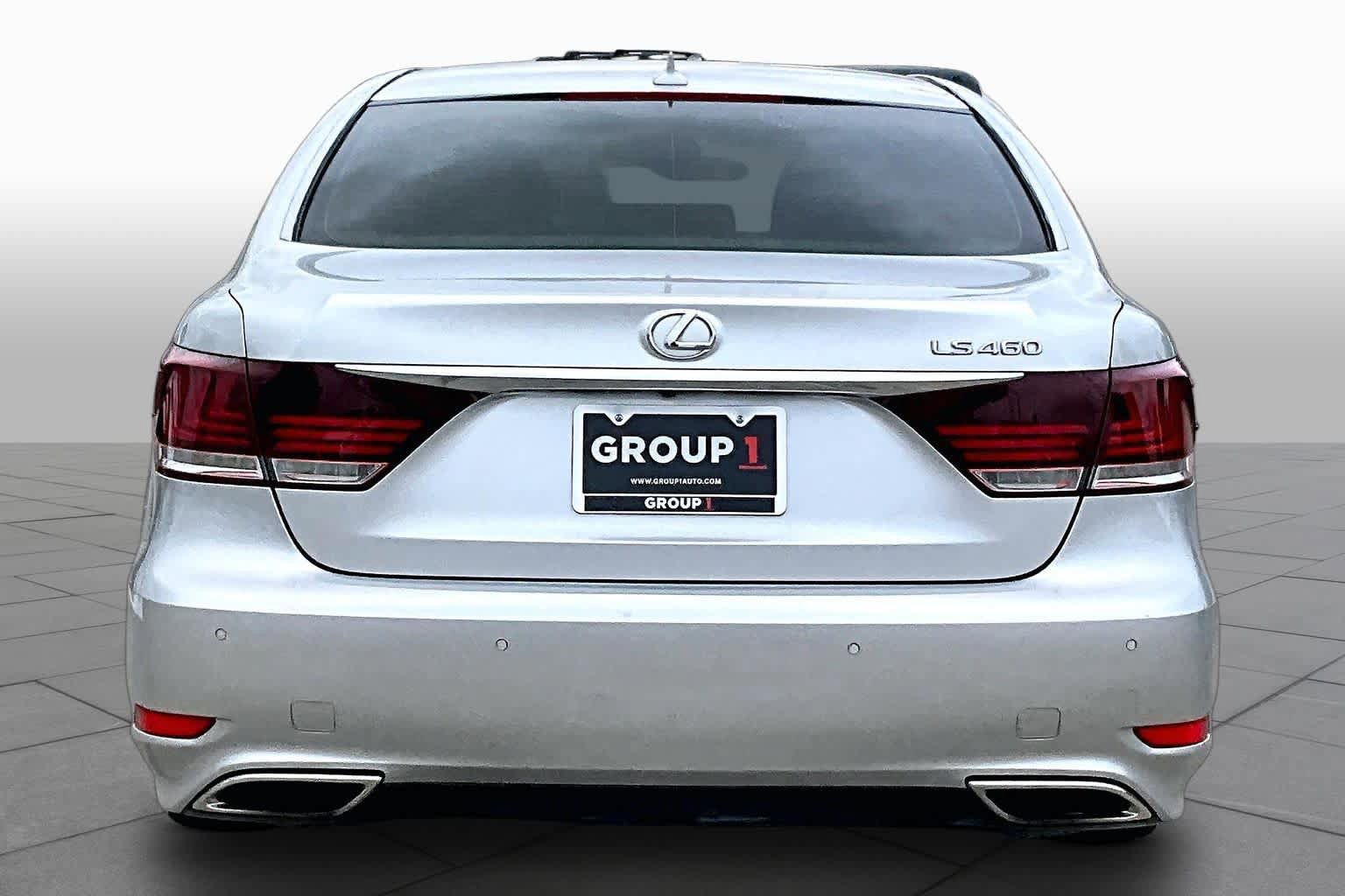 Used 2013 Lexus LS 460 w/ Comfort Pkg RWD image 5