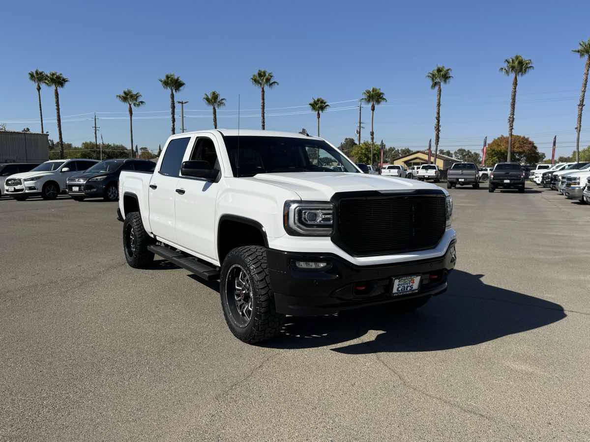 Used 2017 GMC Sierra 1500 SLT RWD image 3