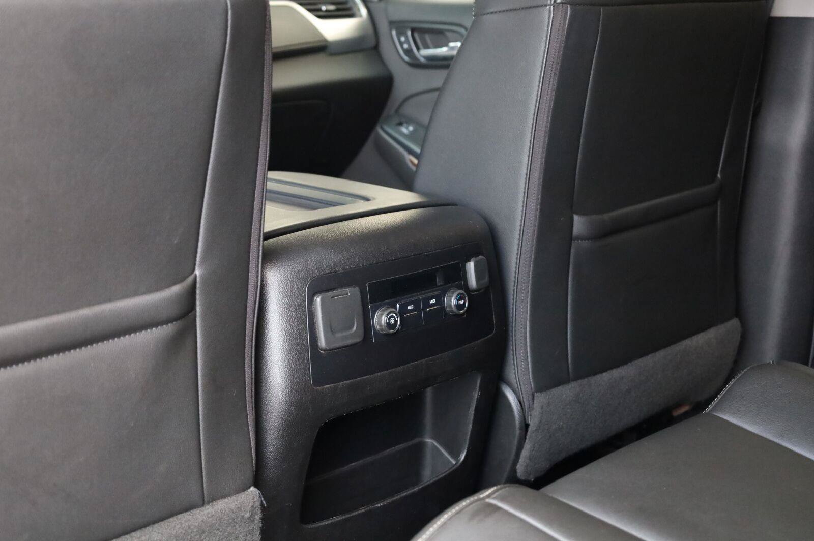 Used 2018 Chevrolet Tahoe LT AWD/4WD image 23