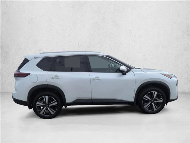 Used 2024 Nissan Rogue SL image 4