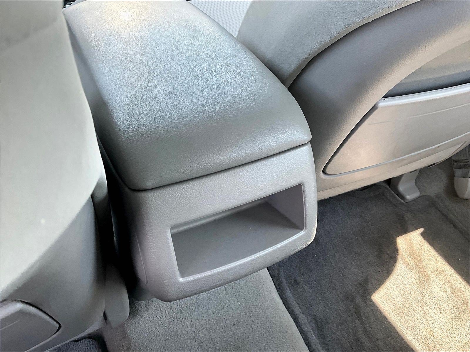 Used 2011 Toyota Camry LE w/ LE Extra-Value Pkg FWD image 10