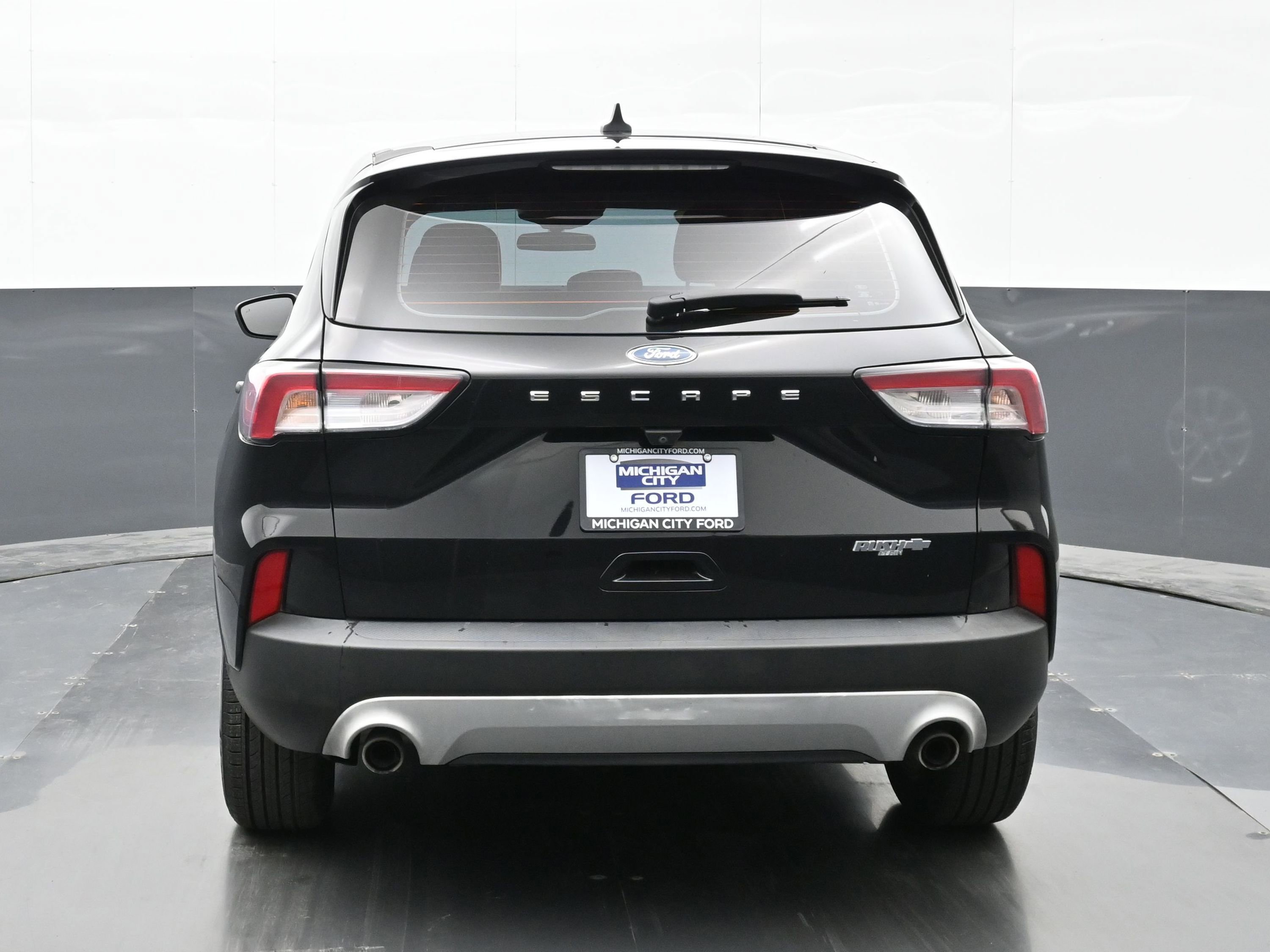 Used 2021 Ford Escape S image 2