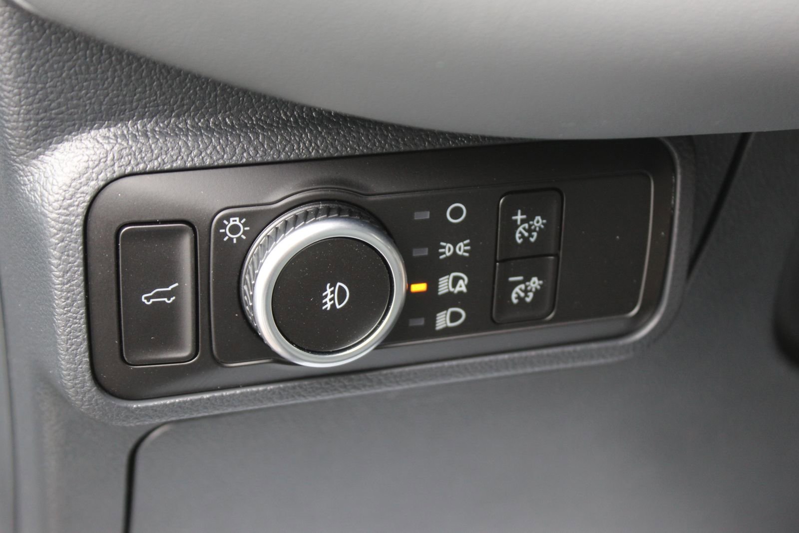 New 2026 Ford Explorer Active AWD/4WD image 23