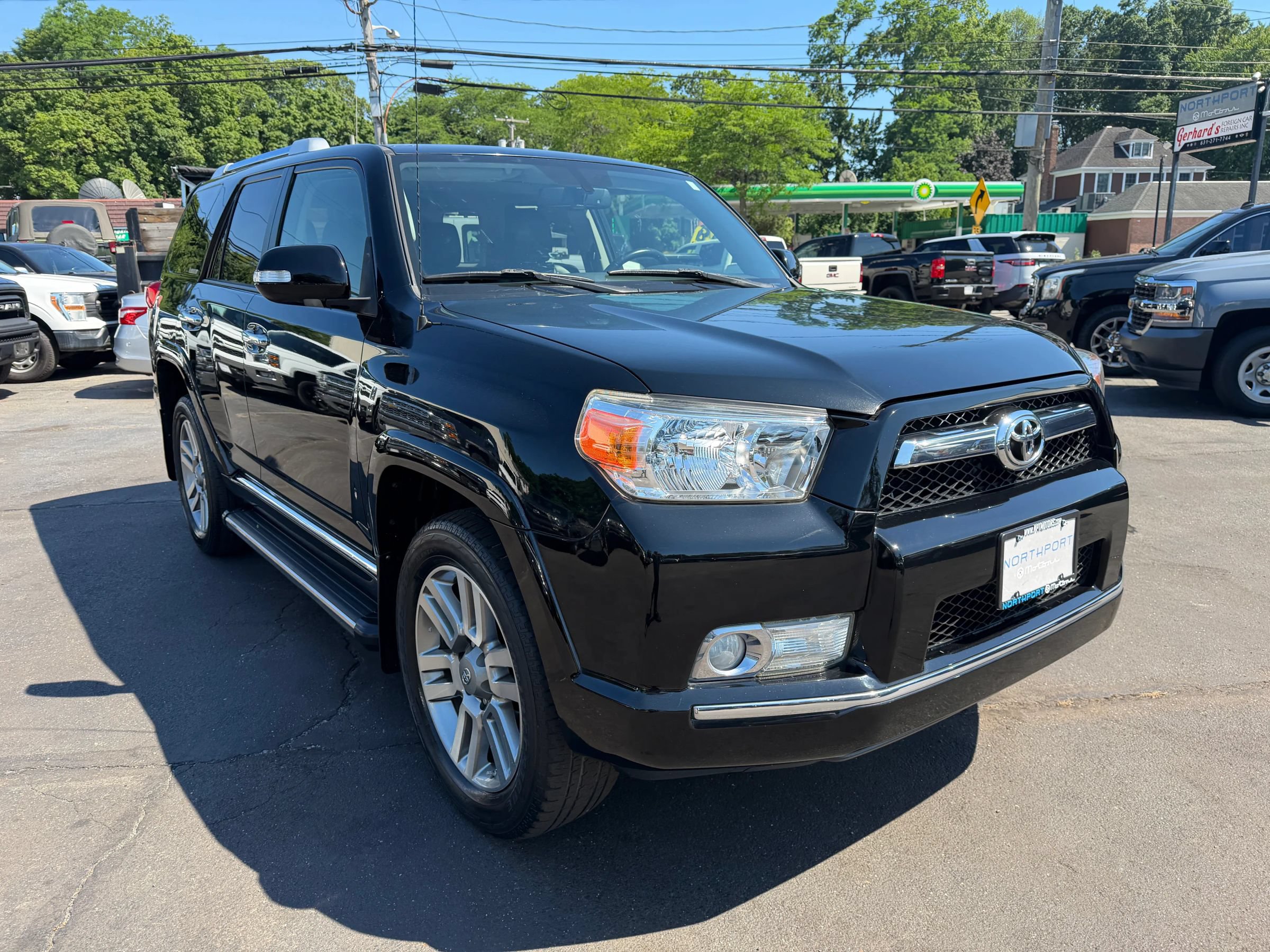 Used 2012 Toyota 4Runner Limited AWD/4WD image 8