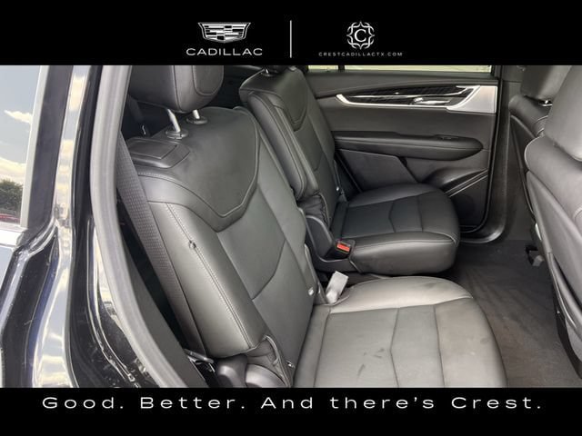 Used 2023 Cadillac XT6 Premium Luxury w/ Technology Package FWD image 32