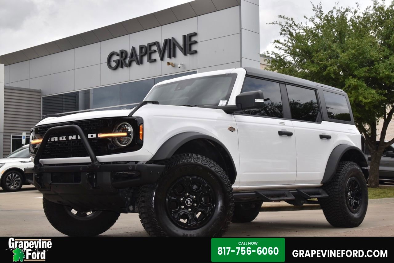 Used 2023 Ford Bronco Wildtrak image 1