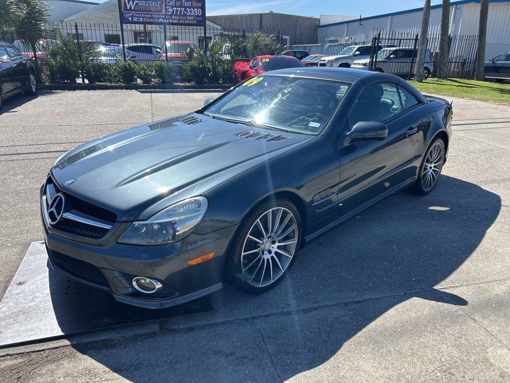 Used 2009 Mercedes-Benz SL 550 image 2