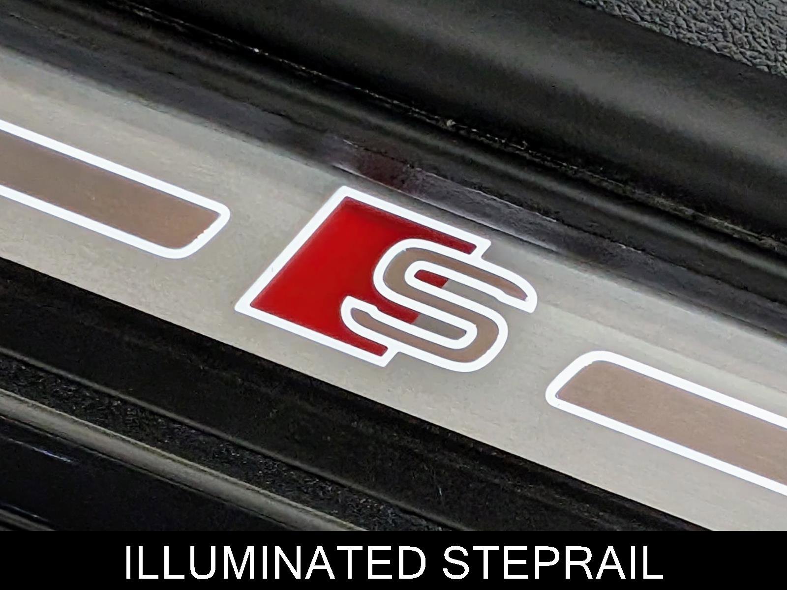 Used 2024 Audi A4 2.0T Premium w/ Convenience Package image 16