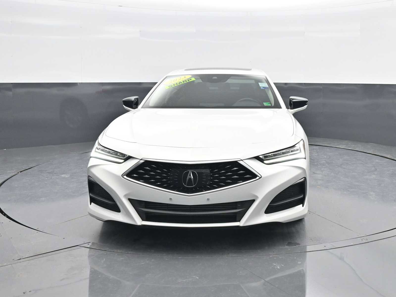Used 2023 Acura TLX image 3