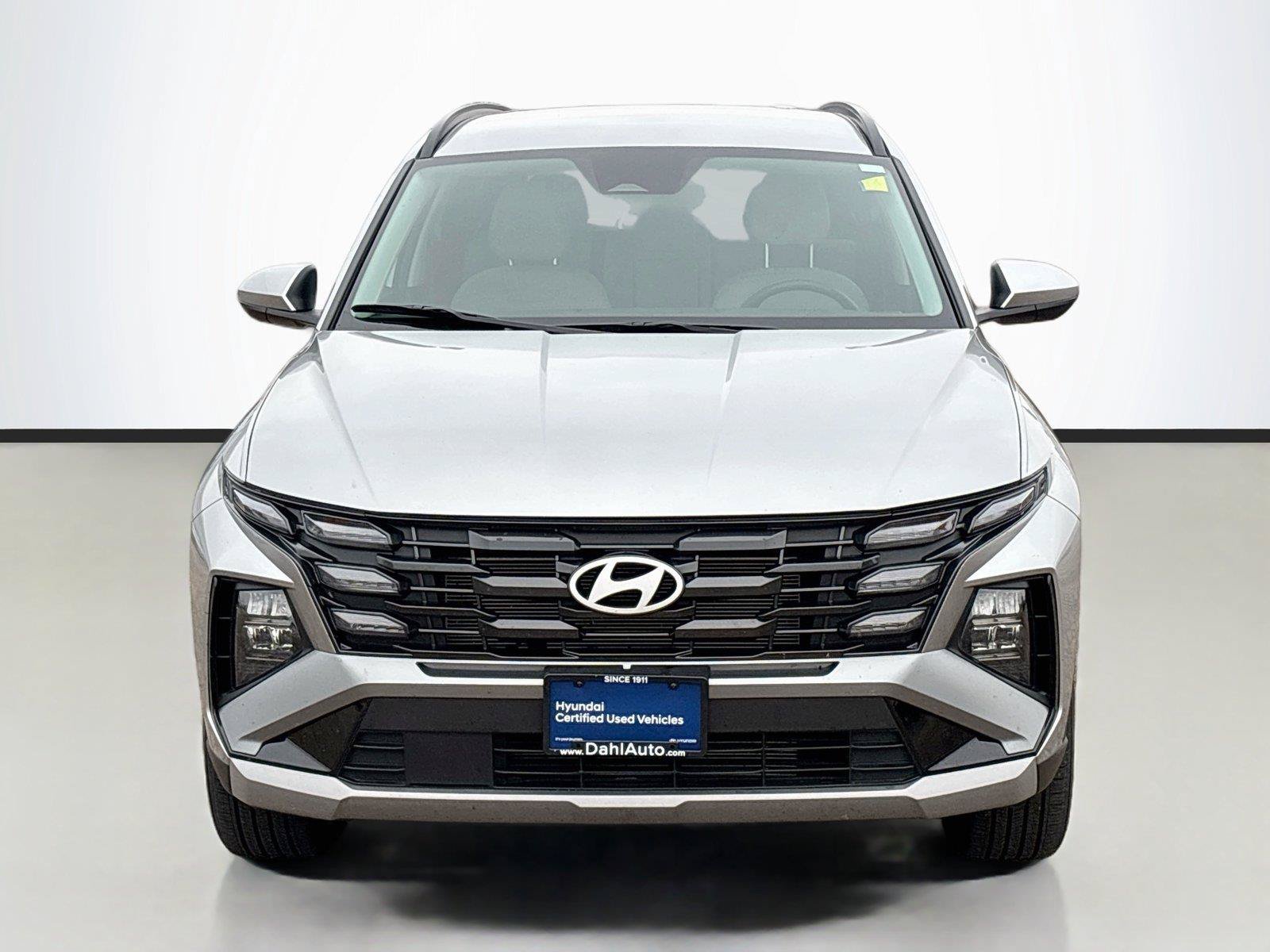 Certified 2025 Hyundai Tucson SEL AWD/4WD image 3