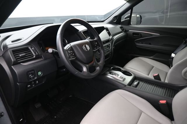 Used 2023 Honda Passport EX-L image 19