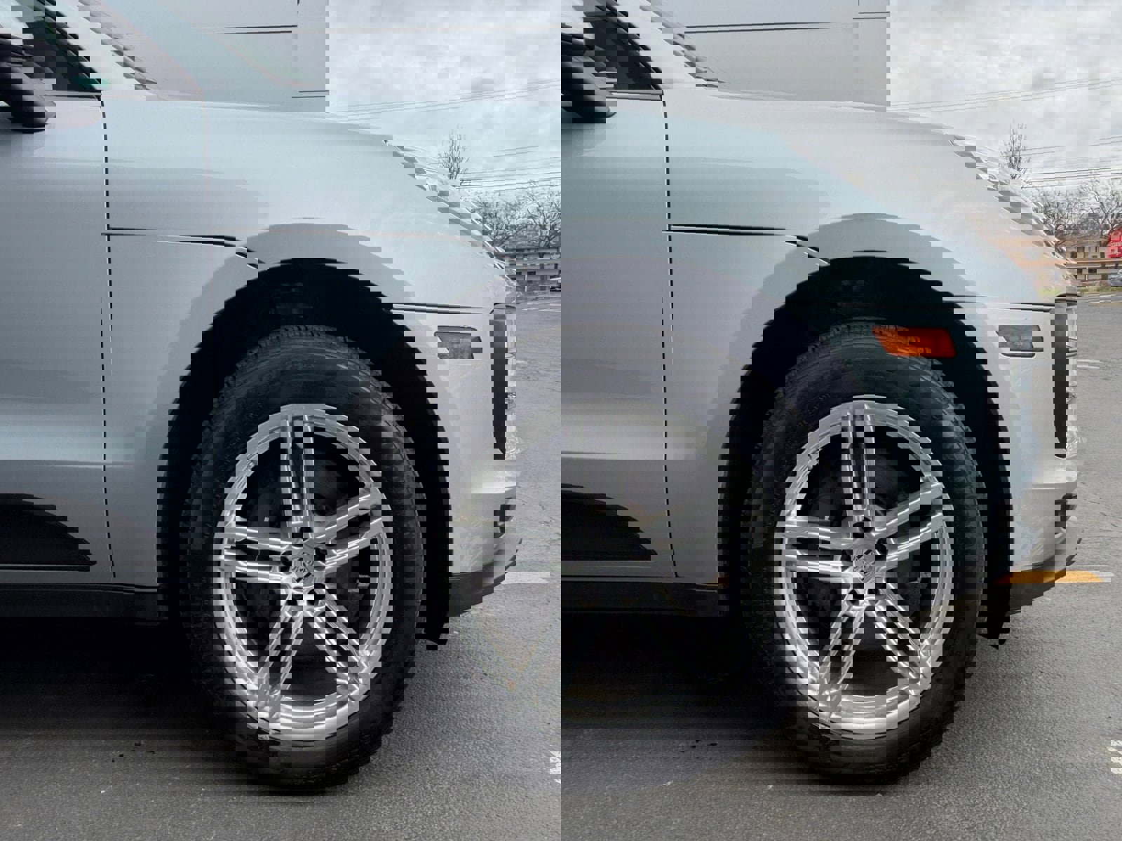 Certified 2020 Porsche Macan image 39