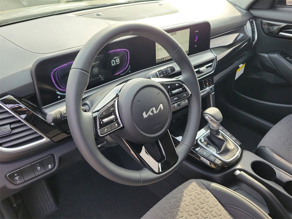 New 2026 Kia Seltos S image 22