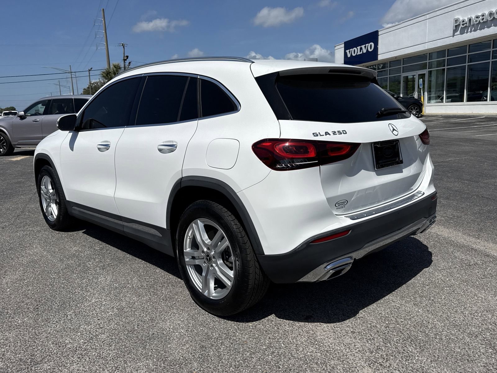 Used 2023 Mercedes-Benz GLA 250 image 3