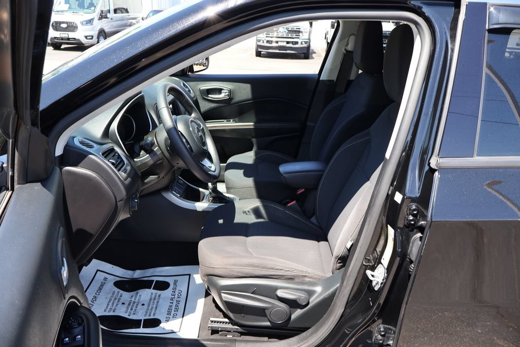 Used 2019 Jeep Compass Sport FWD image 17