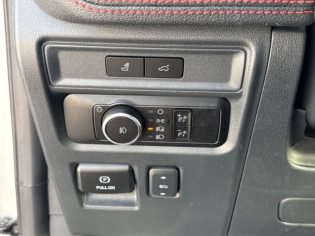 Used 2023 Ford Expedition Max Limited image 15