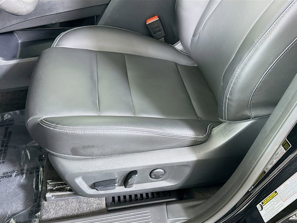 Certified 2024 Nissan Rogue SL image 24