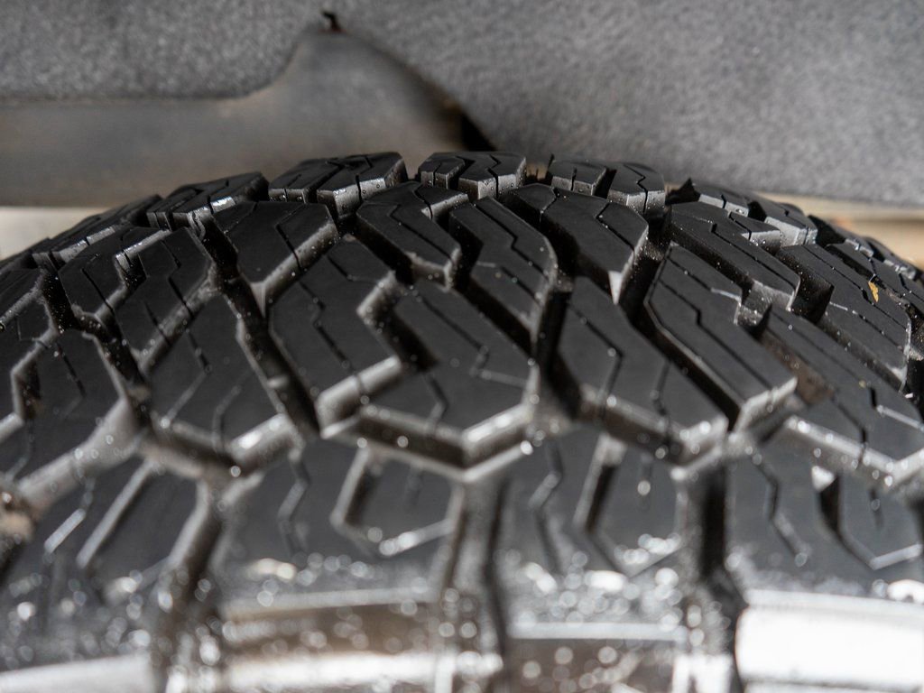 Used 2021 Chevrolet Silverado 1500 LT Trail Boss w/ Bed Protection Package image 34