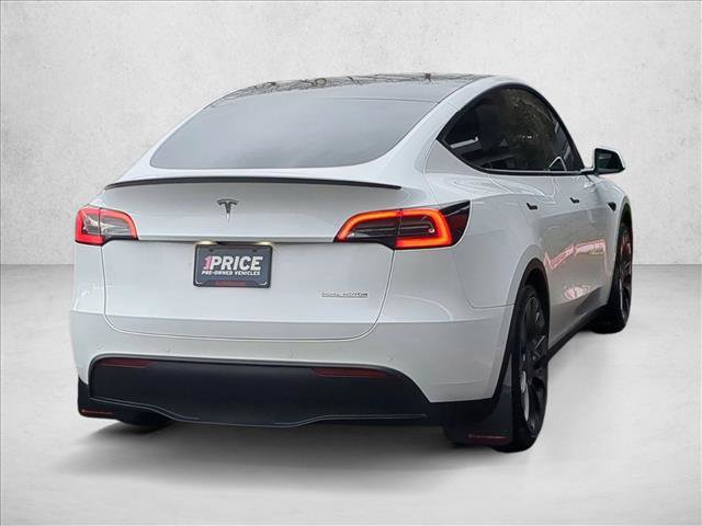 Used 2023 Tesla Model Y Performance image 5