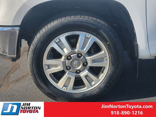 Used 2018 Toyota Tundra SR5 image 12