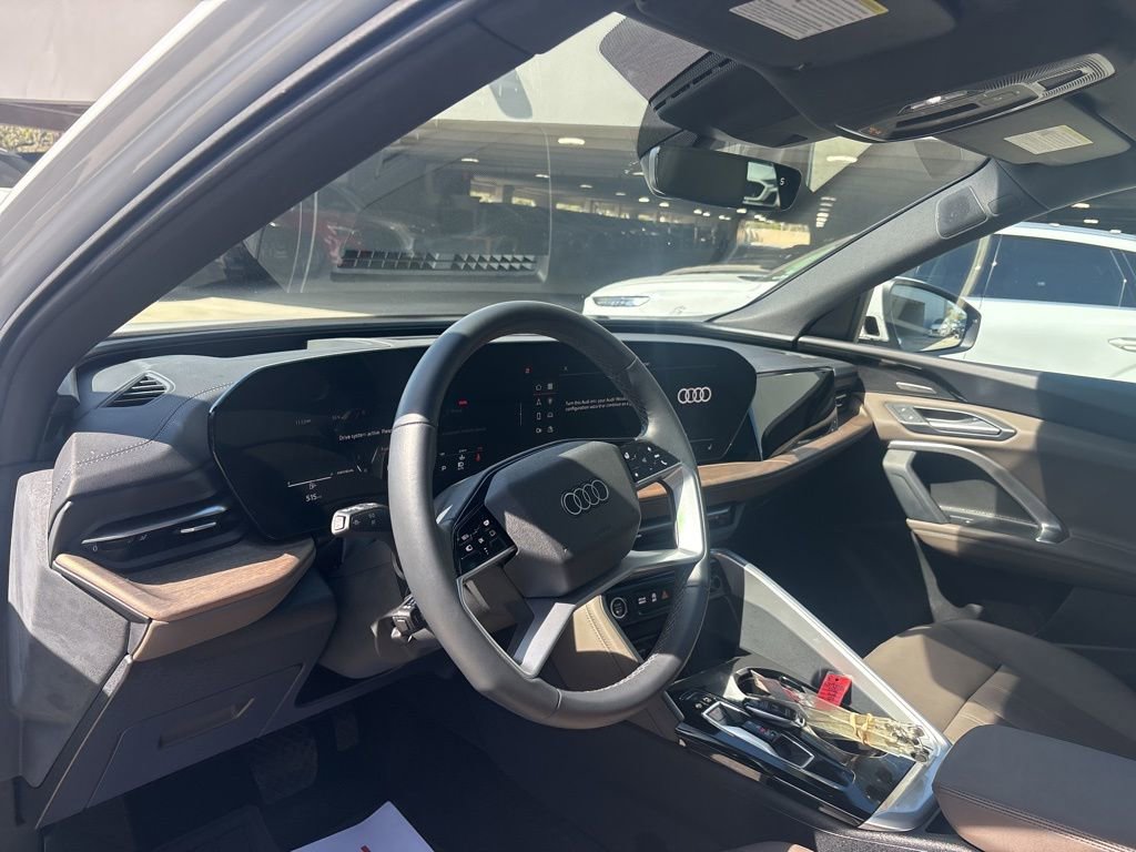 Certified 2025 Audi Q5 Premium Plus w/ Premium Plus image 12