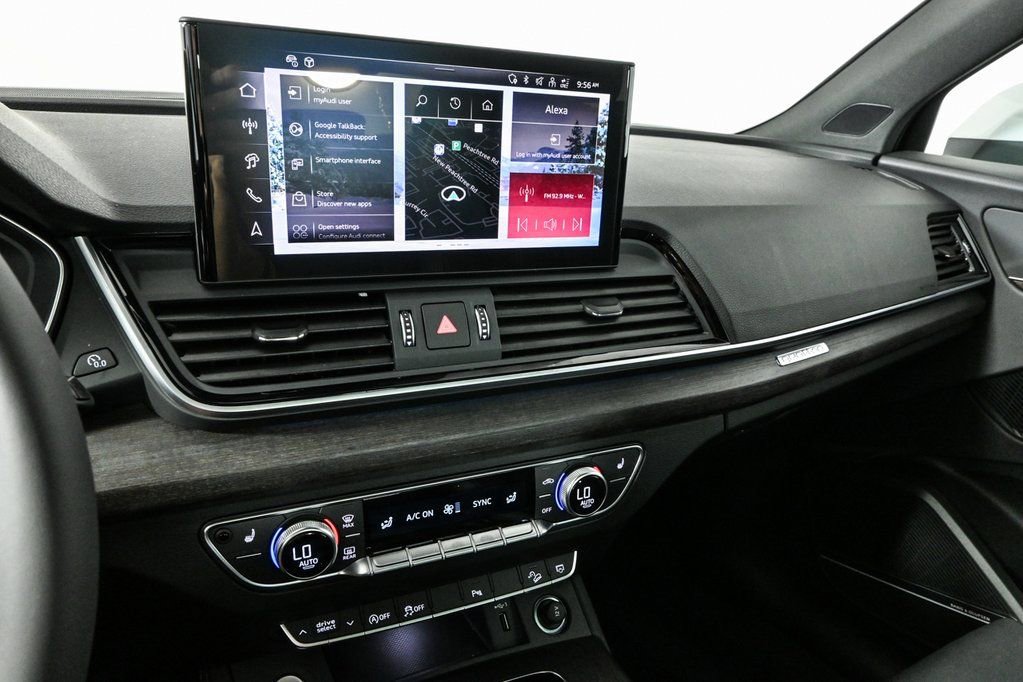 New 2025 Audi Q5 2.0T Premium Plus AWD/4WD image 13