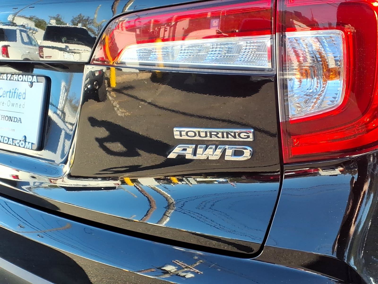 Certified 2021 Honda Pilot Touring image 7