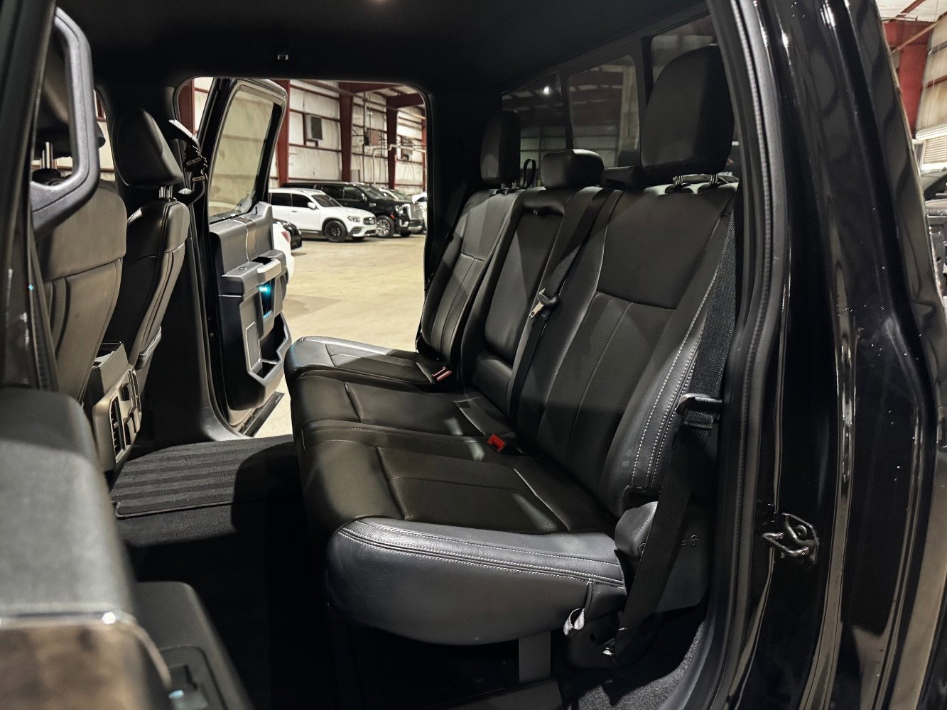 Used 2022 Ford F250 Lariat w/ Lariat Ultimate Package image 18