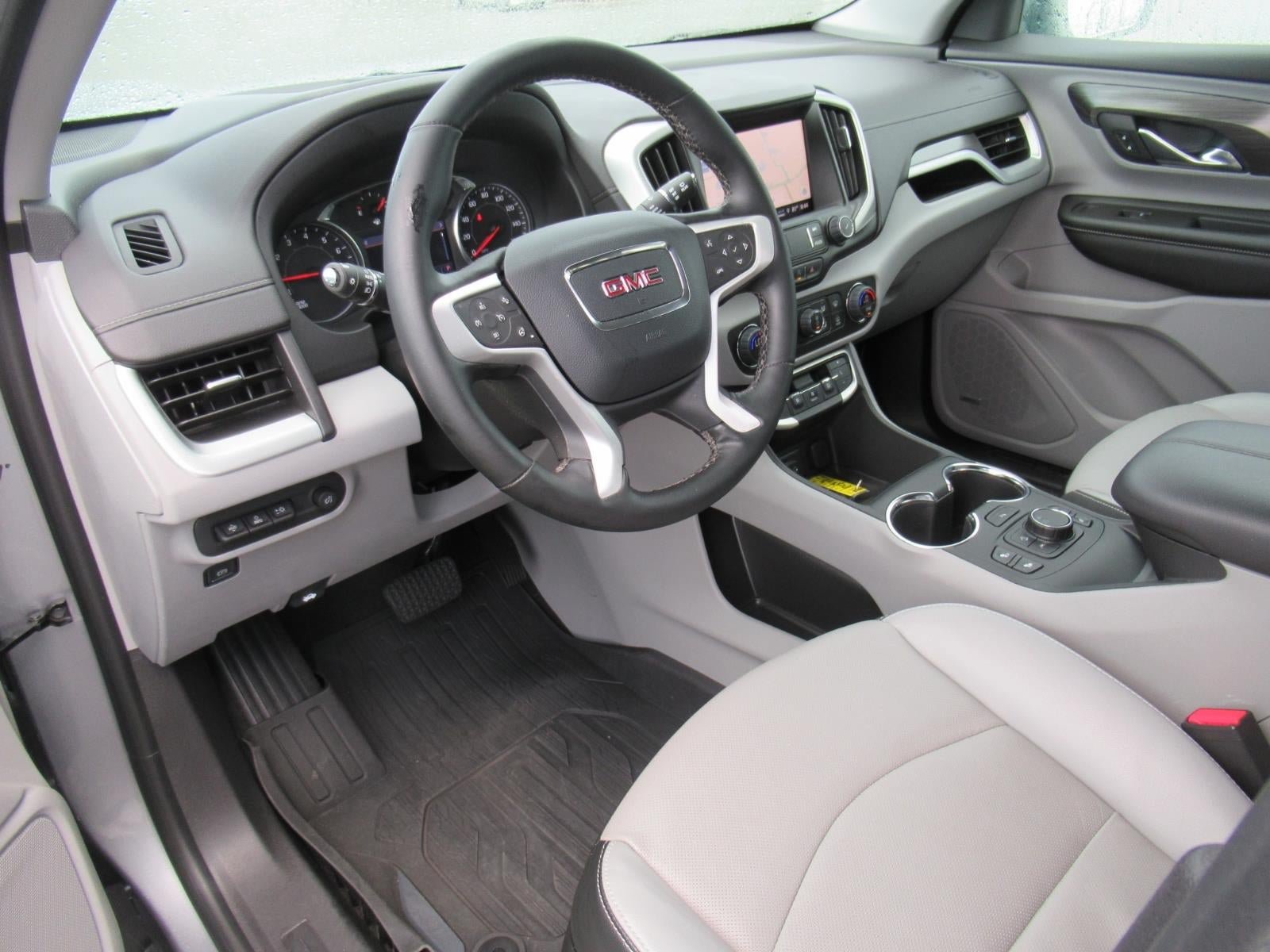 Used 2024 GMC Terrain SLT w/ Infotainment Package II FWD image 15