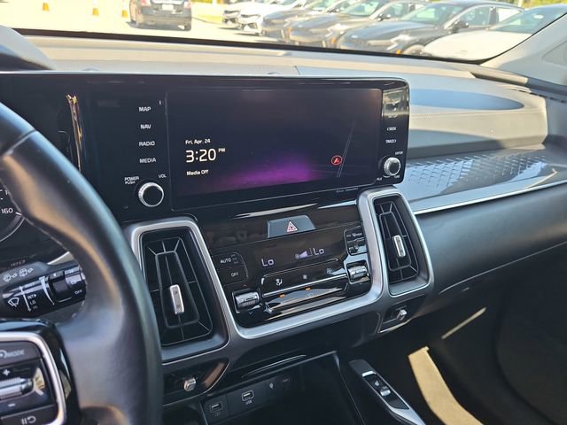 Certified 2023 Kia Sorento S w/ Panoramic Sunroof Package FWD image 25