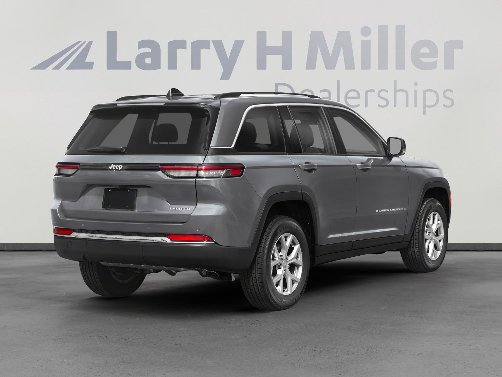 New 2025 Jeep Grand Cherokee Limited w/ Black Appearance Package image 2
