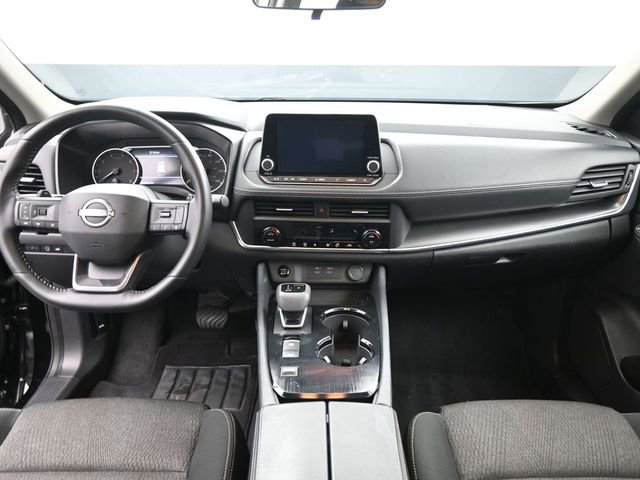 Used 2025 Nissan Rogue SV image 27