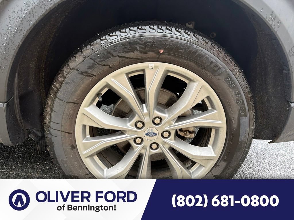 Used 2023 Ford Explorer Limited AWD/4WD image 12