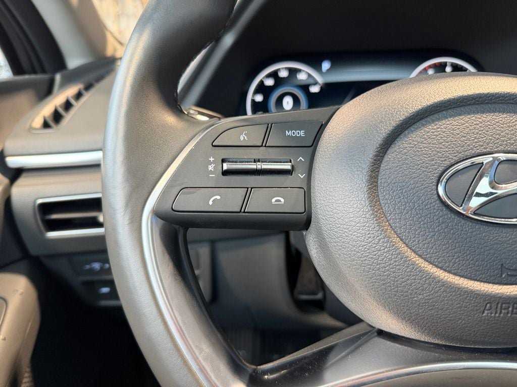 Used 2020 Hyundai Sonata SEL w/ Premium + Sunroof Package FWD image 15