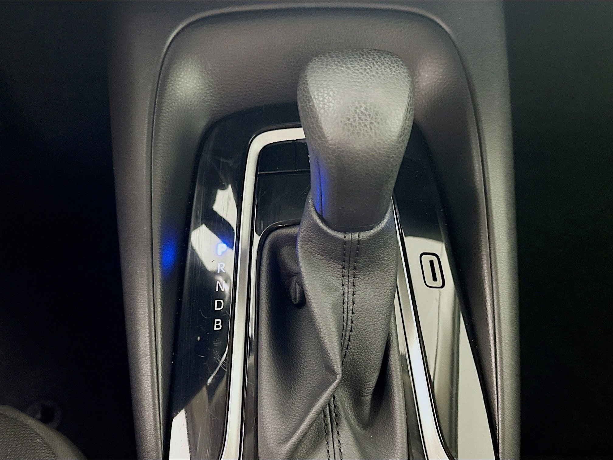 Used 2025 Toyota Corolla LE image 24