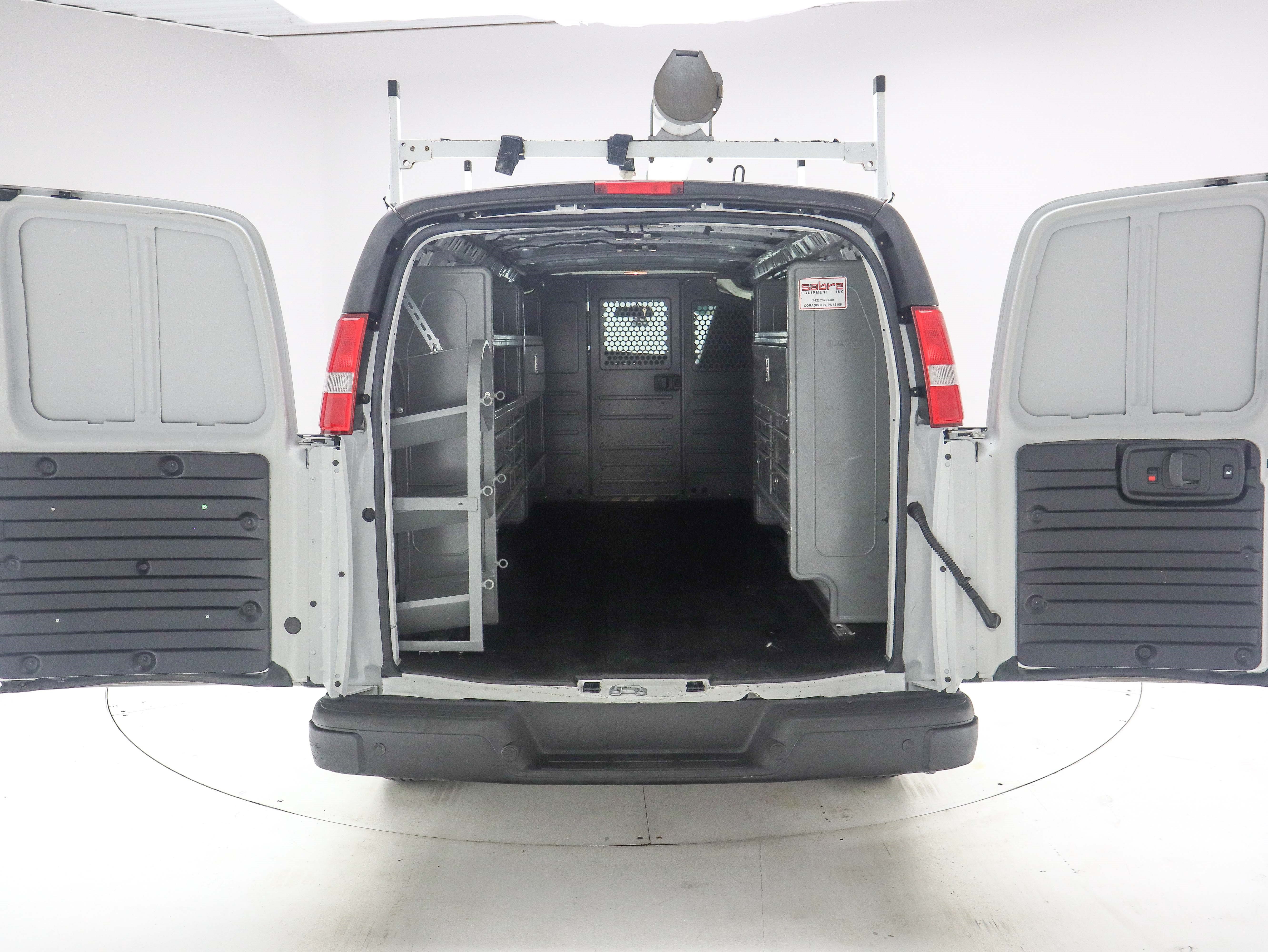 Used 2021 Chevrolet Express 2500 Extended RWD image 11