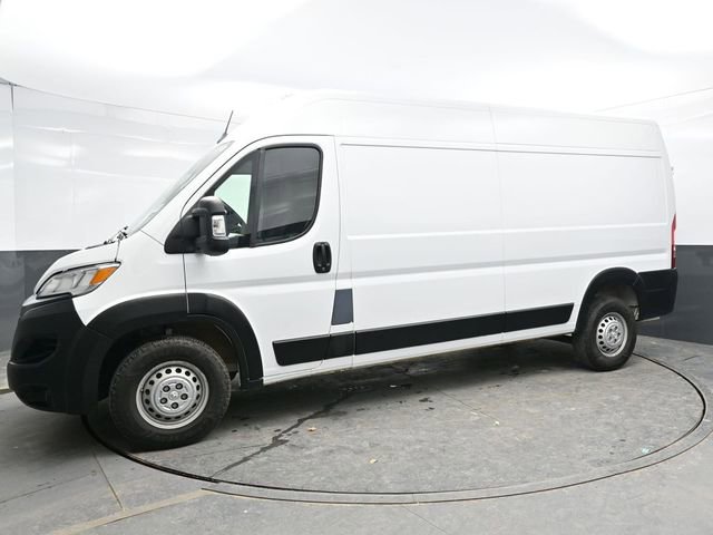 Used 2025 RAM ProMaster 2500 w/ Convenience Group image 3