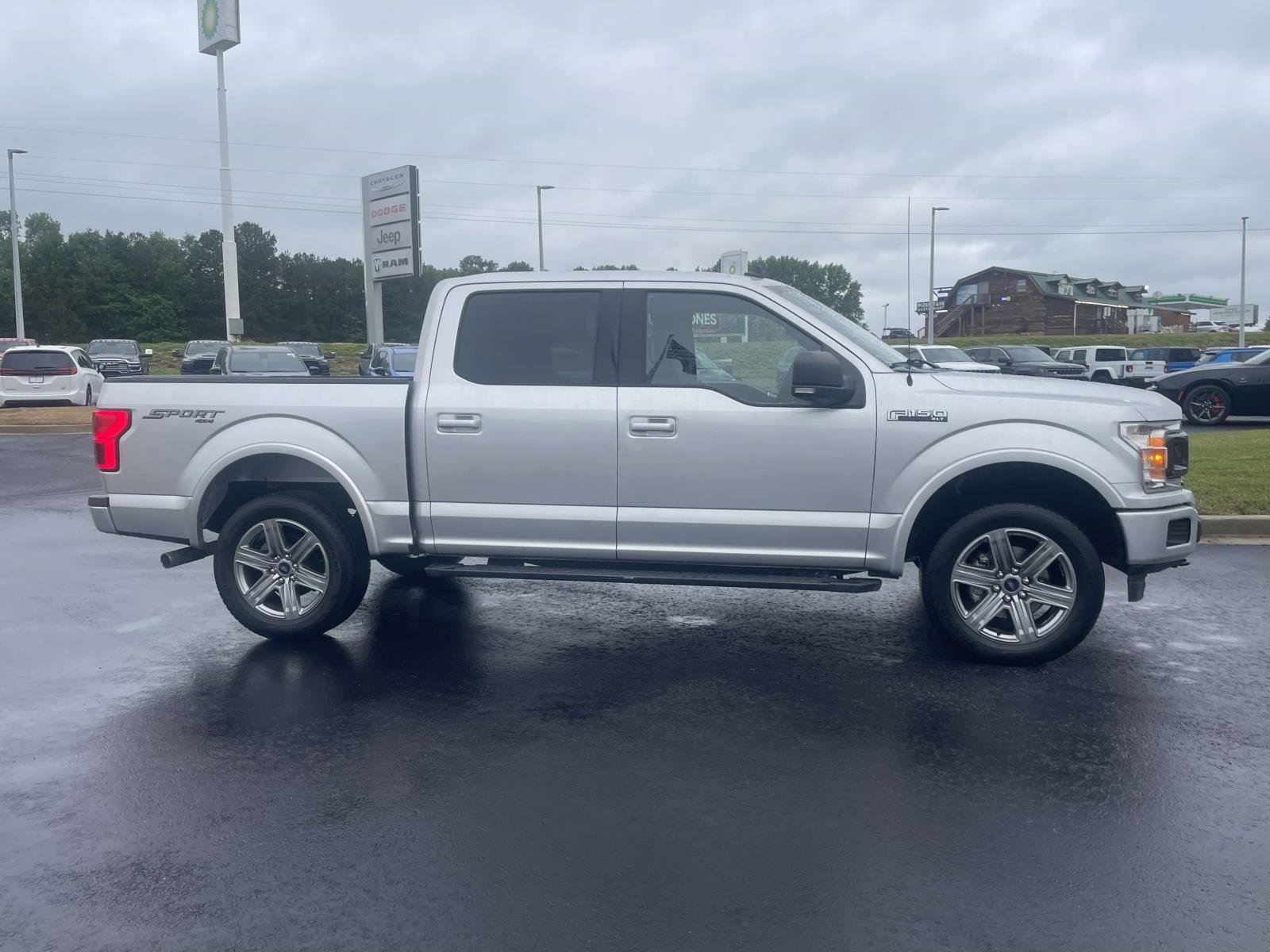 Used 2019 Ford F150 XLT w/ Equipment Group 302A Luxury AWD/4WD image 2