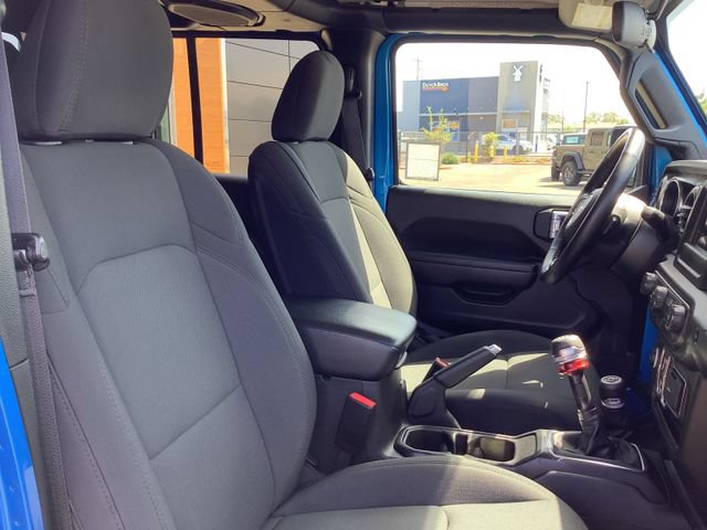 Used 2022 Jeep Gladiator Sport AWD/4WD image 41
