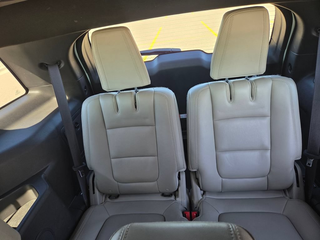 Used 2013 Ford Explorer XLT AWD/4WD image 52