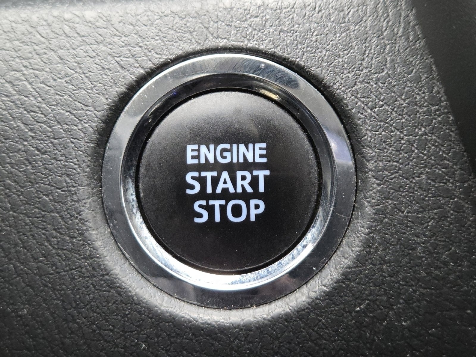 Used 2023 Toyota Camry XSE image 32