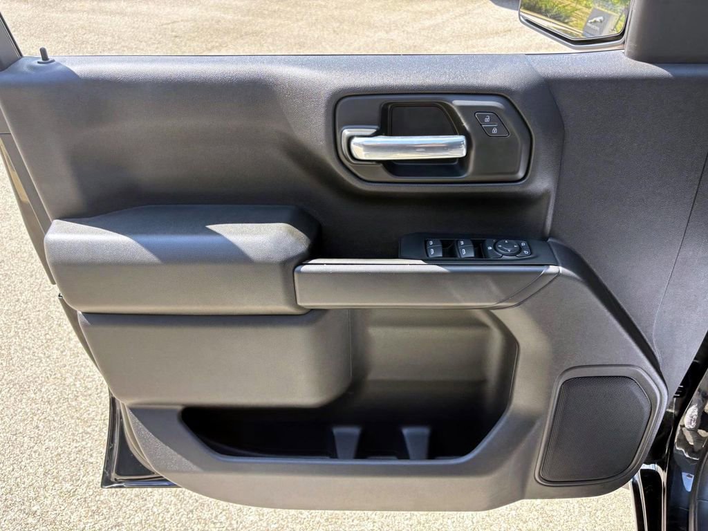 Used 2023 Chevrolet Silverado 1500 Custom Trail Boss image 11