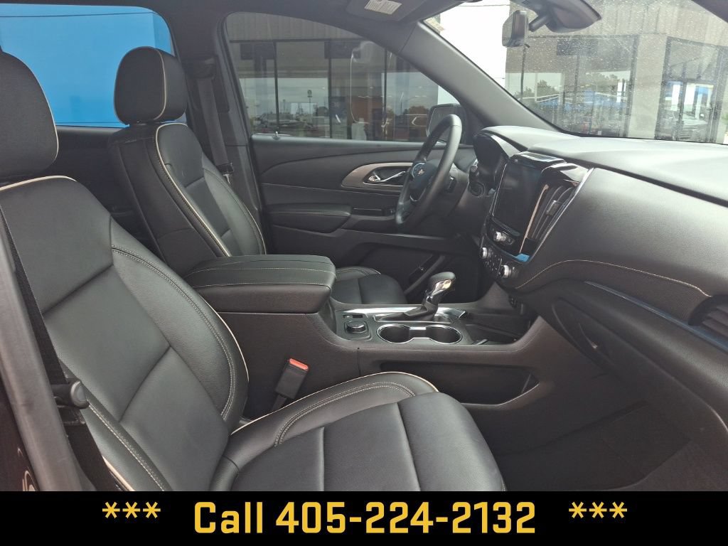 Used 2023 Chevrolet Traverse Premier AWD/4WD image 10