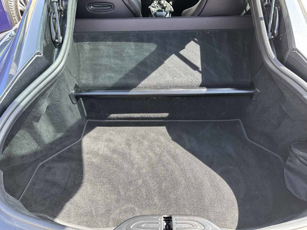 Used 2023 Aston Martin V12 Vantage image 18