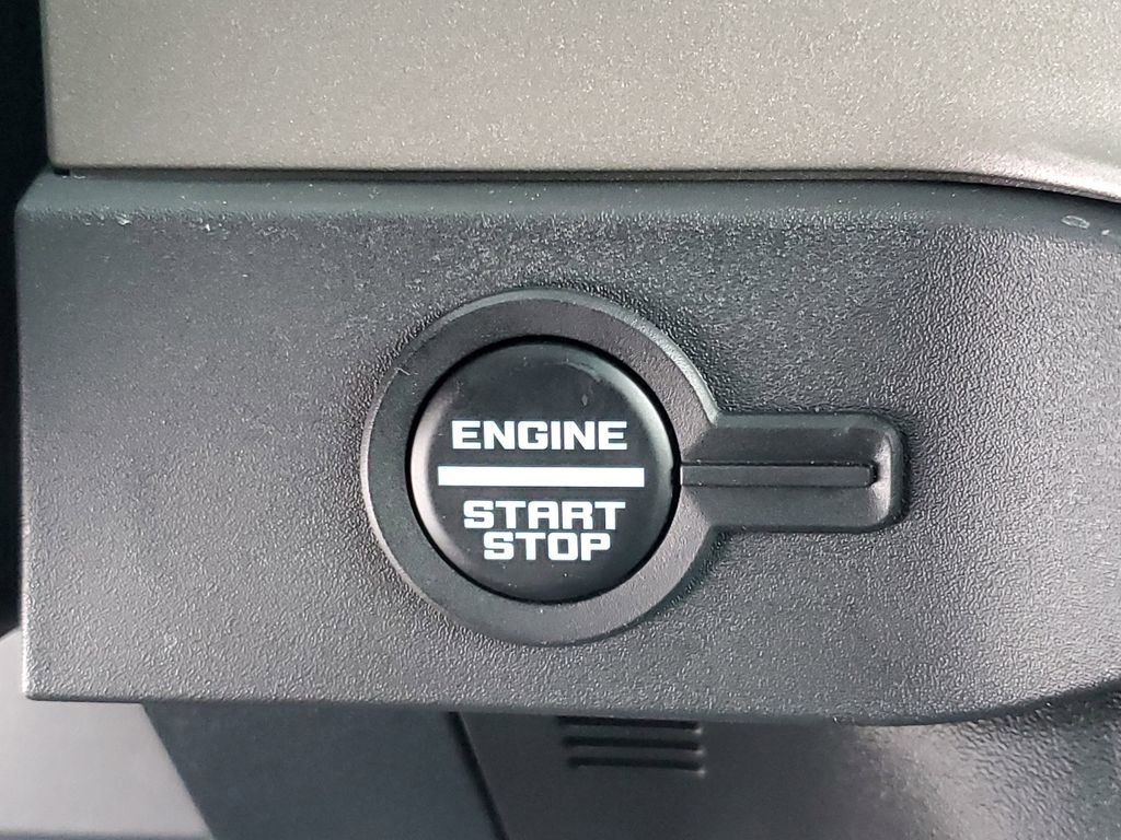 New 2025 Ford Bronco Outer Banks AWD/4WD image 14