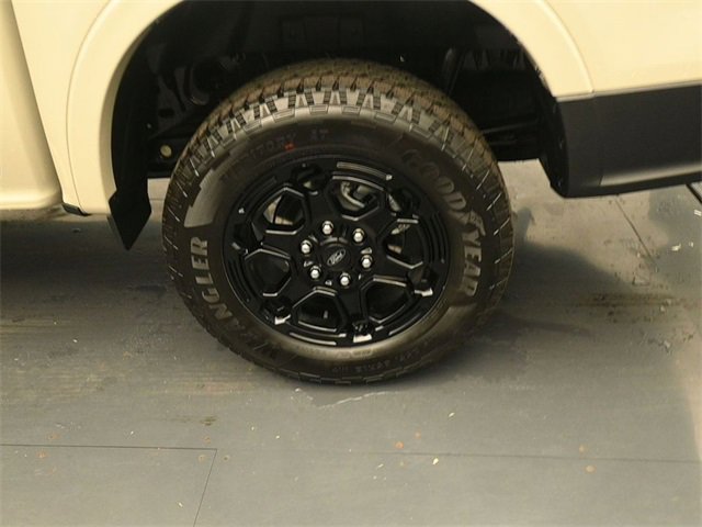 New 2025 Ford Ranger Lariat w/ FX4 Off-Road Package image 9
