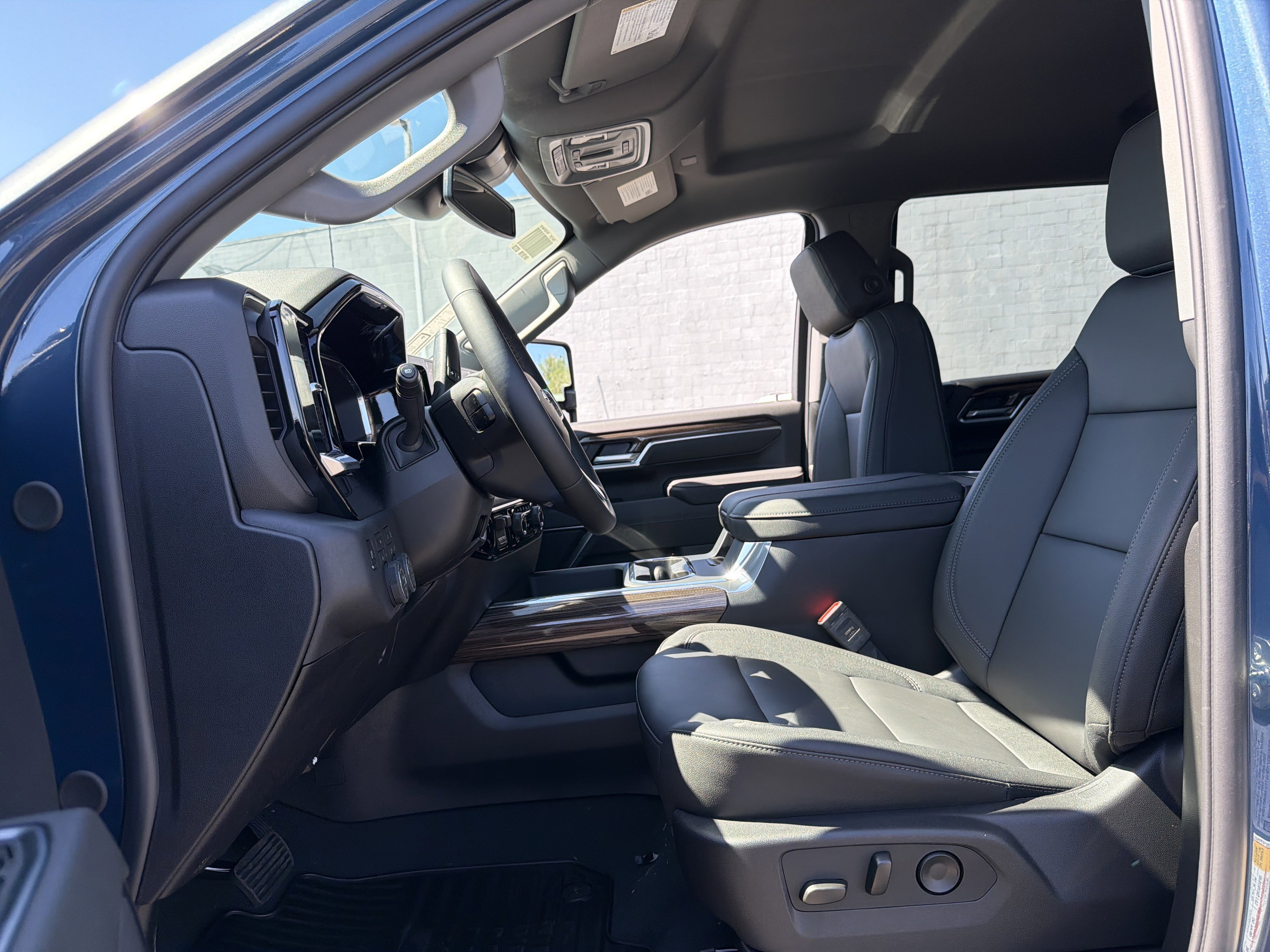New 2026 Chevrolet Silverado 3500 LT w/ Trail Boss Package AWD/4WD image 10
