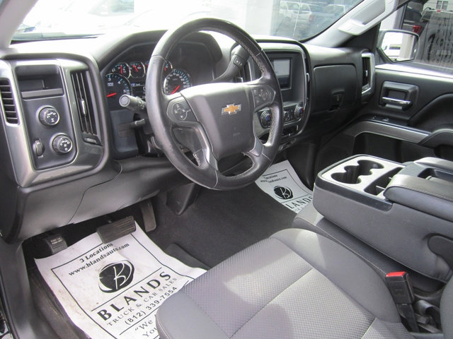 Used 2018 Chevrolet Silverado 1500 LT w/ All Star Edition AWD/4WD image 6
